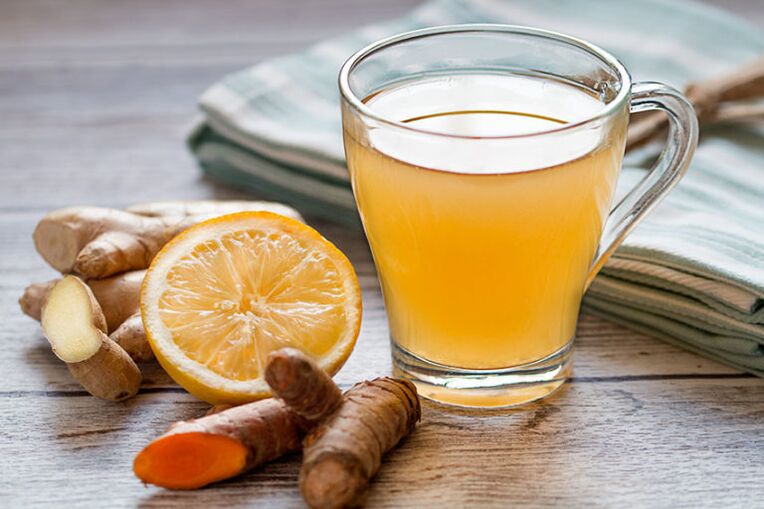 Thé au gingembre - une boisson thérapeutique qui augmente la puissance du régime alimentaire d'un homme